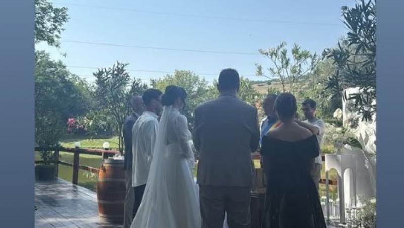 Cum arată localul unde se ține nunta lui Cristian Vâlcan și a Izabelei. Mirii și invitații lor petrec într-un decor de basm | FOTO
