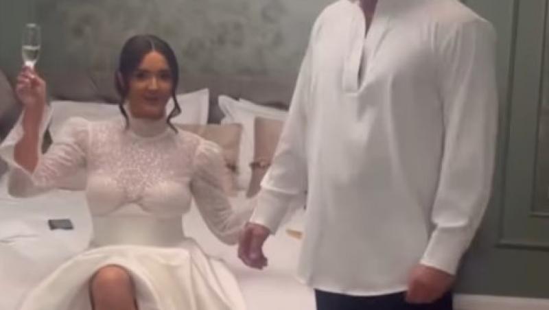 Cum arată localul unde se ține nunta lui Cristian Vâlcan și a Izabelei. Mirii și invitații lor petrec într-un decor de basm | FOTO