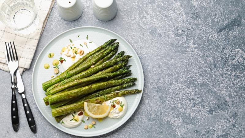 5 garnituri gustoase pentru somon. Care sunt cele mai bune opțiuni pentru somon la cuptor