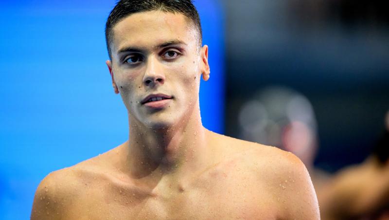 David Popovici, în semifinale la 200 de metri liber la Campionatul Mondial de Natație. Olimpicul se află la Singapore