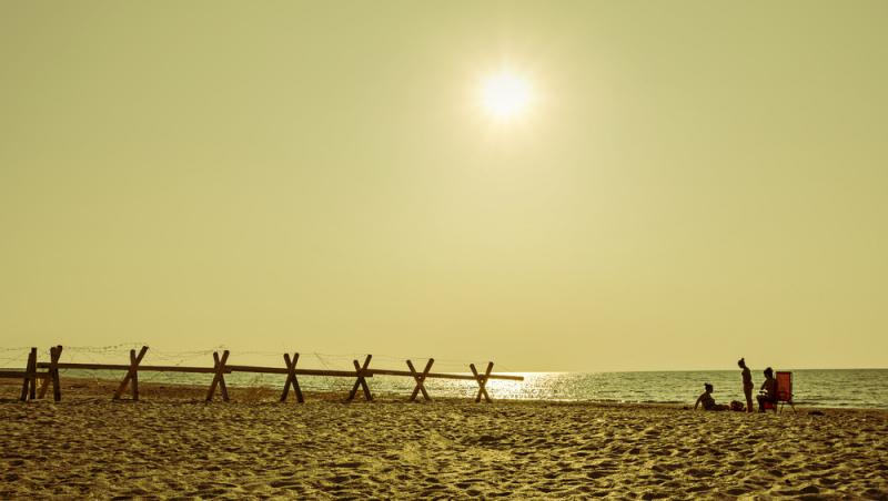 Cât costă o noapte de cazare pe plaja sălbatică de la Corbu în 2025. Cât de mult s-a dezvoltat zona