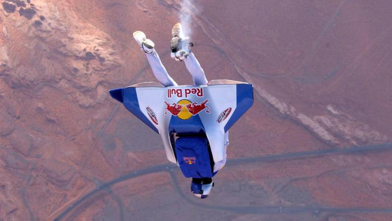 Informații-surpriză în cazul morții lui Felix Baumgartner. Ce au descoperit anchetatorii după ce au vizionat noi imagini