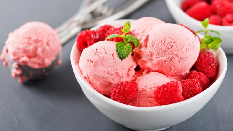 5 rețete vegane de înghețată. Răcorește-te fără să faci niciun compromis la savoare!