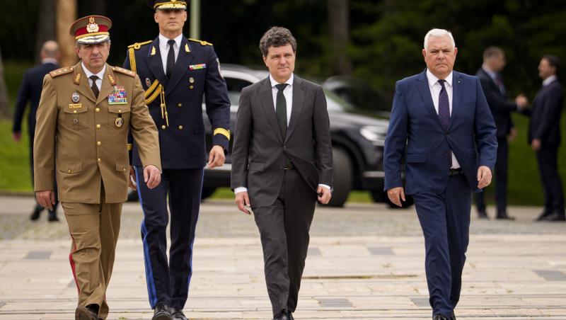 Ionuț, ofițerul SPP al lui Nicușor Dan, din nou în centrul atenției. Cum a fost surprins lângă familia prezidențială, în Austria