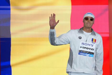 David Popovici a obținut medalia de aur la Campionatul Mondial de la Singapore. Încă o dată, sportivul a impresionat