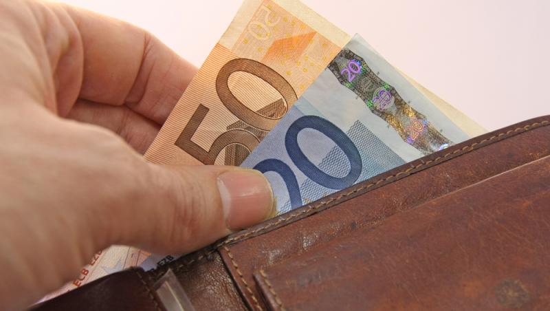 Amendat pentru că a întârziat o secundă. Cât a fost nevoit un bărbat să plătească: „M-am enervat foarte tare”