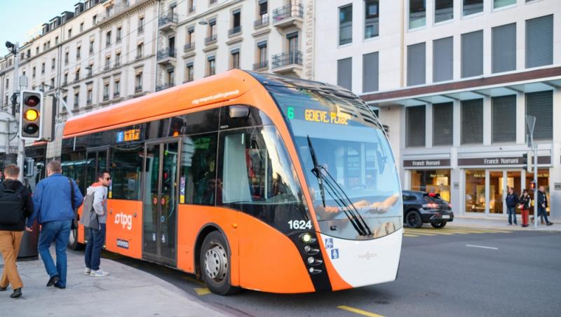 Amendat pentru că a întârziat o secundă. Cât a fost nevoit un bărbat să plătească: „M-am enervat foarte tare”