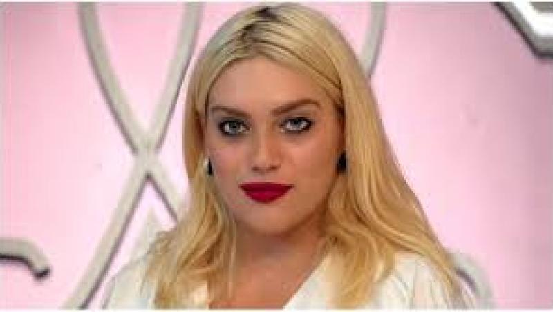 O mai ții minte pe Ada de la Mireasa sezonul 6? Cum arată acum și cine e bărbatul care l-a înlocuit pe Sebaidin