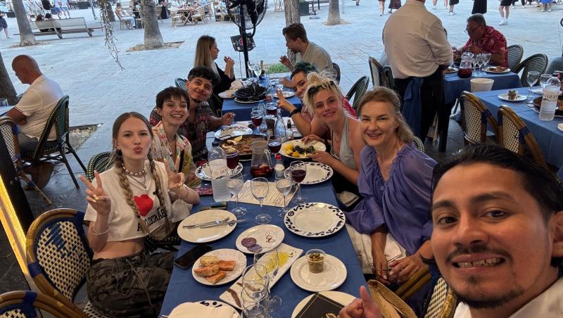 Emilian, vacanță memorabilă după un sezon intens în Ana, Mi-ai fost scrisă în ADN: Fără alarmă, cu aer nou, oameni faini