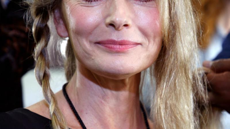 Supermodelul Paulina Porizkova, în costum de baie la 60 de ani. Ce mesaj puternic a transmis: „Așa e la 60”