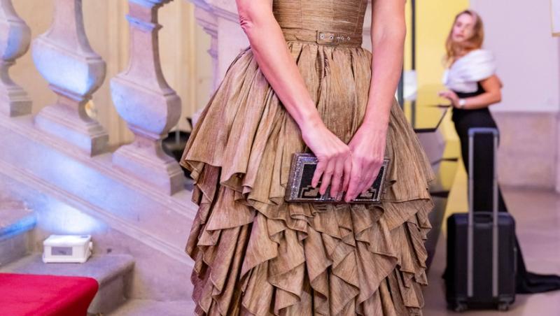 Supermodelul Paulina Porizkova, în costum de baie la 60 de ani. Ce mesaj puternic a transmis: „Așa e la 60”