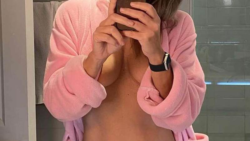 Supermodelul Paulina Porizkova, în costum de baie la 60 de ani. Ce mesaj puternic a transmis: „Așa e la 60”