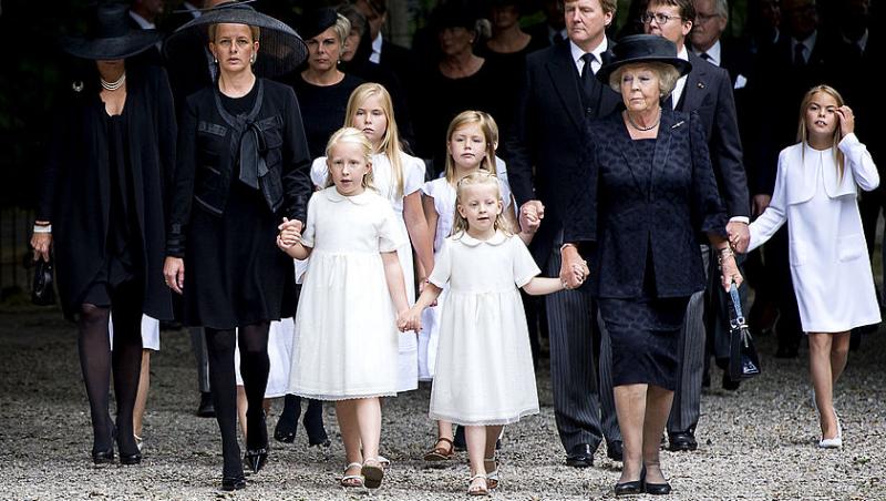 Imagini rare cu fetițele Prințesei Beatrice. Cât de mult au crescut Sienna Elizabeth și Athena Elizabeth Rose