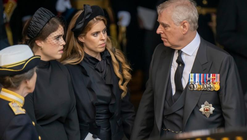 Imagini rare cu fetițele Prințesei Beatrice. Cât de mult au crescut Sienna Elizabeth și Athena Elizabeth Rose