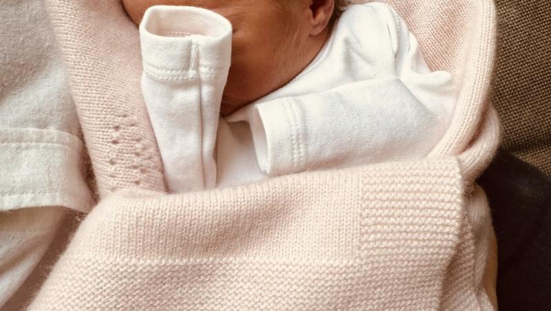 Imagini rare cu fetițele Prințesei Beatrice. Cât de mult au crescut Sienna Elizabeth și Athena Elizabeth Rose