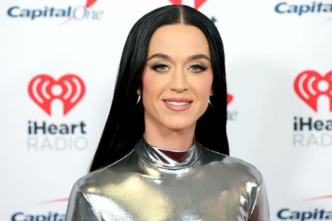 Katy Perry, surprinsă în compania unui bărbat neașteptat după despărțirea de Orlando Bloom. Cei doi au luat cina în Montreal