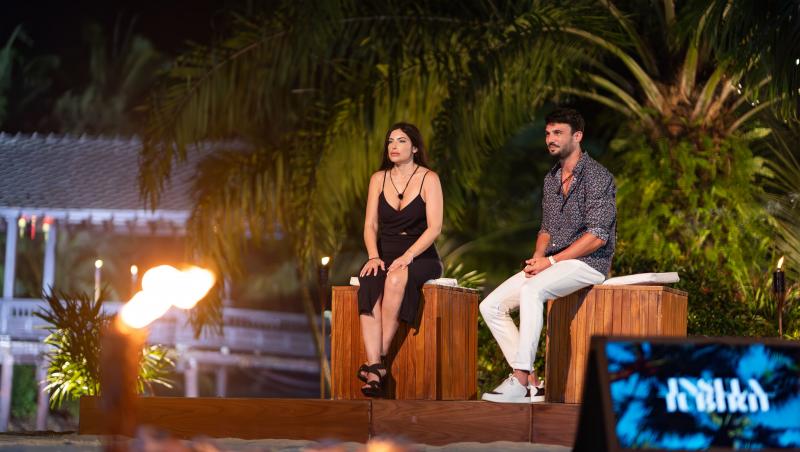 Insula Iubirii, 31 iulie 2025. Claudiu Borca a cerut-o în căsătorie pe Isabel Martinez Villa la bonfire: „După 19 ani...”