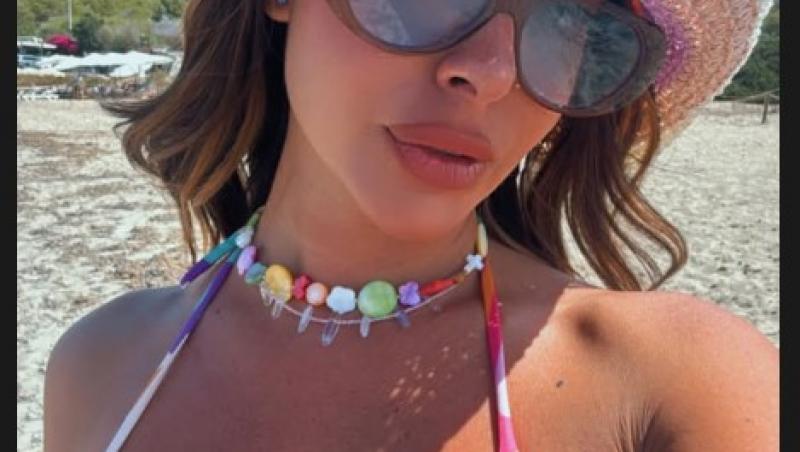Cum arată Natalia Mateuț în costum de baie. Prezentatoarea TV se relaxează în Ibiza. Cine o însoțește