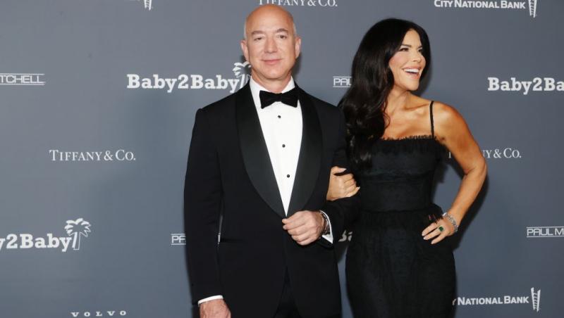 Lauren Sánchez și-a făcut un piercing îndrăzneț pentru nunta cu Jeff Bezos. Cum și-a ”arătat” iubirea pentru miliardar