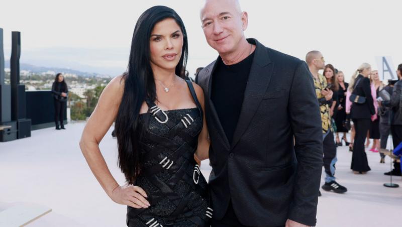 Lauren Sánchez și-a făcut un piercing îndrăzneț pentru nunta cu Jeff Bezos. Cum și-a ”arătat” iubirea pentru miliardar