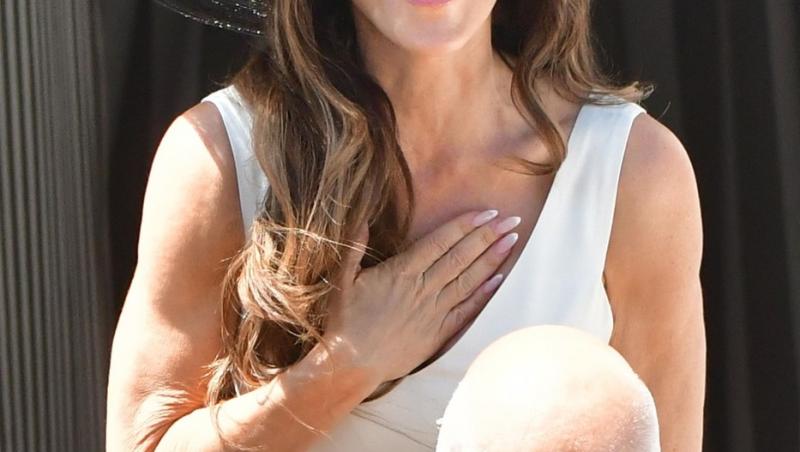 Lauren Sánchez și-a făcut un piercing îndrăzneț pentru nunta cu Jeff Bezos. Cum și-a ”arătat” iubirea pentru miliardar