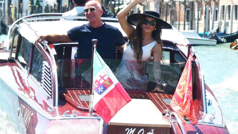 Lauren Sánchez și-a făcut un piercing îndrăzneț pentru nunta cu Jeff Bezos. Cum și-a ”arătat” iubirea pentru miliardar