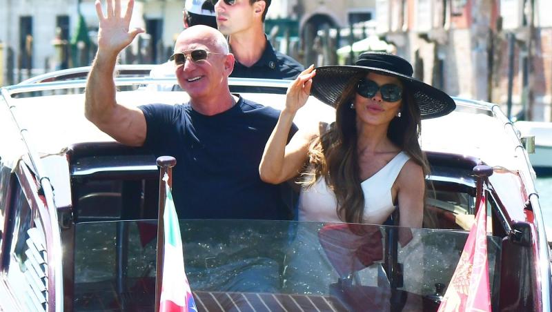 Lauren Sánchez și-a făcut un piercing îndrăzneț pentru nunta cu Jeff Bezos. Cum și-a ”arătat” iubirea pentru miliardar