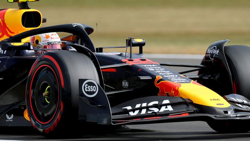 S-au încheiat calificările din Formula 1™ pentru Marele Premiu al Marii Britanii. Max Verstappen în pole position la Silverstone