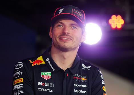 S-au încheiat calificările din Formula 1™ pentru Marele Premiu al Marii Britanii. Max Verstappen în pole position la Silverstone