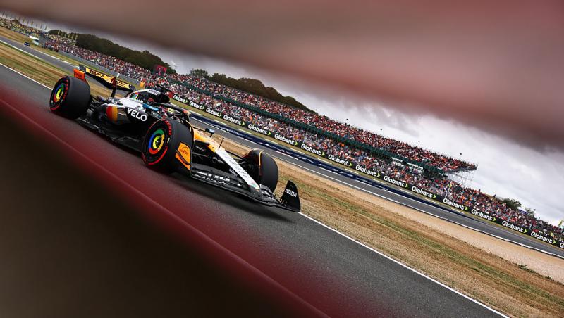 Vezi acum calificările din Formula 1™ pentru Marele Premiu al Marii Britanii.Lupta pentru pole e LIVE în AntenaPLAY și  Antena3CNN
