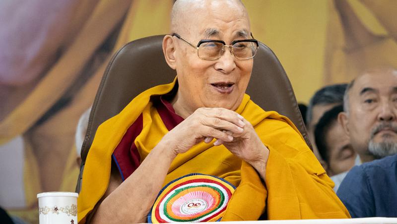 Cum arată Dalai Lama la 90 de ani. Liderul budiștilor tibetani speră să trăiască mai bine de 130 de ani