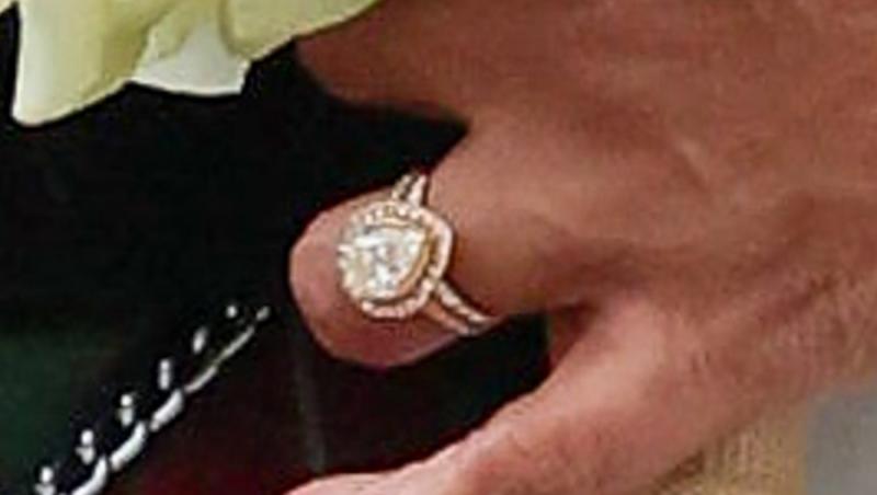 Mel B, fosta Spice Girls, s-a căsătorit pentru a treia oară. Ce rochie de mireasă a ales la nunta cu iubitul mai tinerel