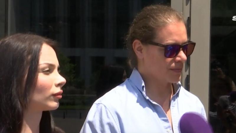 Prima decizie în procesul dintre Iustin Petrescu și Marilu Dobrescu. Băiatul a venit însoțit de actuala iubită la Tribunal