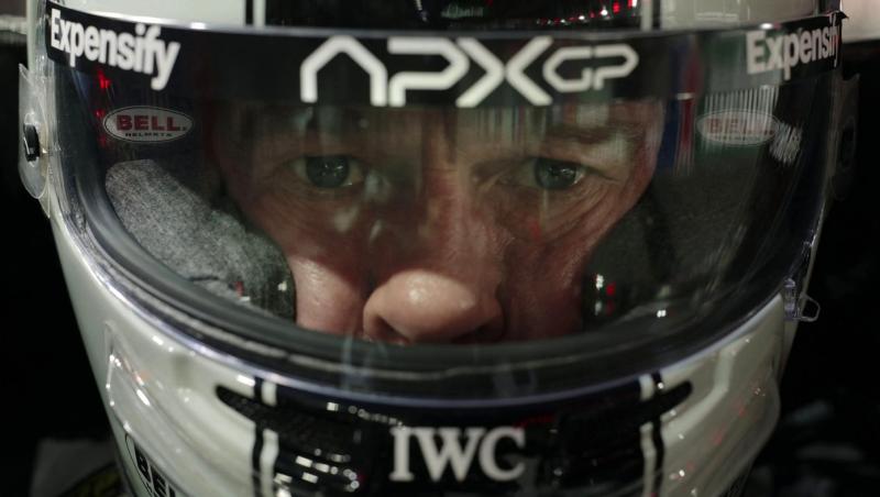 Brad Pitt, moment jenant pe platourile de filmare. Ce a mâncat de și-a speriat întreaga echipă: „Au fugit din cafenea”