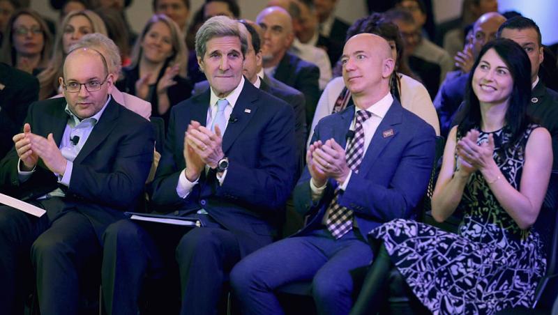 Cum arată fosta soție a lui Jeff Bezos. MacKenzie Scott l-a ajutat să construiască un imperiu