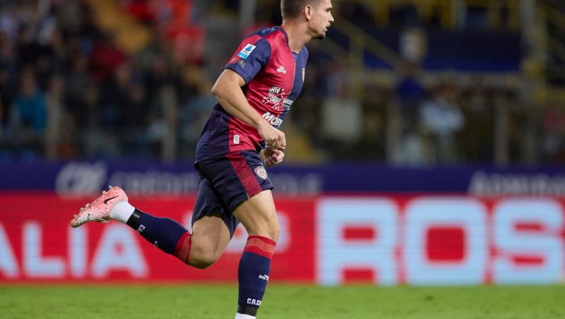 Răzvan Marin s-a căsătorit civil. Câte ținute a schimbat Crina. Iubita fotbalistului a strălucit în ziua nunții