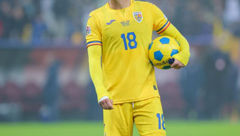 Răzvan Marin s-a căsătorit civil. Câte ținute a schimbat Crina. Iubita fotbalistului a strălucit în ziua nunții