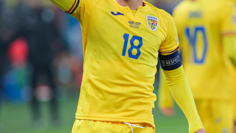 Răzvan Marin s-a căsătorit civil. Câte ținute a schimbat Crina. Iubita fotbalistului a strălucit în ziua nunții