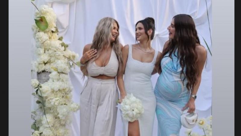 Răzvan Marin s-a căsătorit civil. Câte ținute a schimbat Crina. Iubita fotbalistului a strălucit în ziua nunții