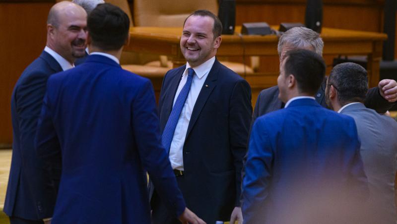 Ce se întâmplă, de fapt, cu asigurarea femeilor aflate în concediu de maternitate. Ministrul sănătății vine cu lămuriri | VIDEO