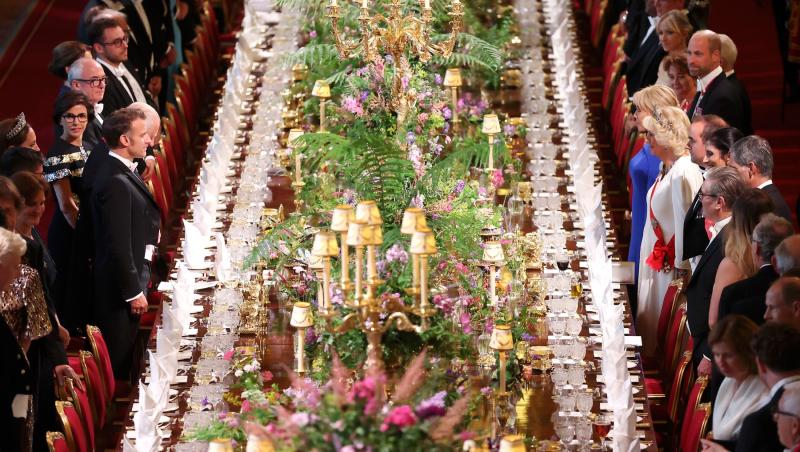 Gestul neobișnuit făcut de Emmanuel Macron față de Printesa Kate, în timpul vizitei istorice din Marea Britanie