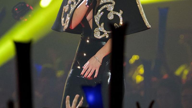 Cum arată blocul în care și-a petrecut copilăria Inna. Artista vorbește despre acea perioadă cu sinceritate: „Eram super băiețel”