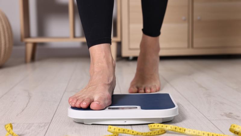 Mamă a trei copii, de nerecunoscut după ce a slăbit aproape 30 de kilograme în patru luni. Cum a reușit: „M-a motivat”