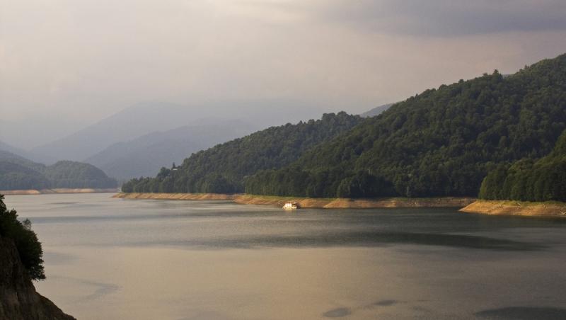 Lacul Vidraru va fi golit pentru prima dată în ultimii 50 de ani. Care e motivul
