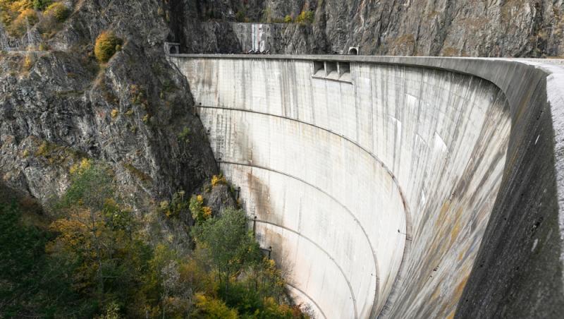 Lacul Vidraru va fi golit pentru prima dată în ultimii 50 de ani. Care e motivul