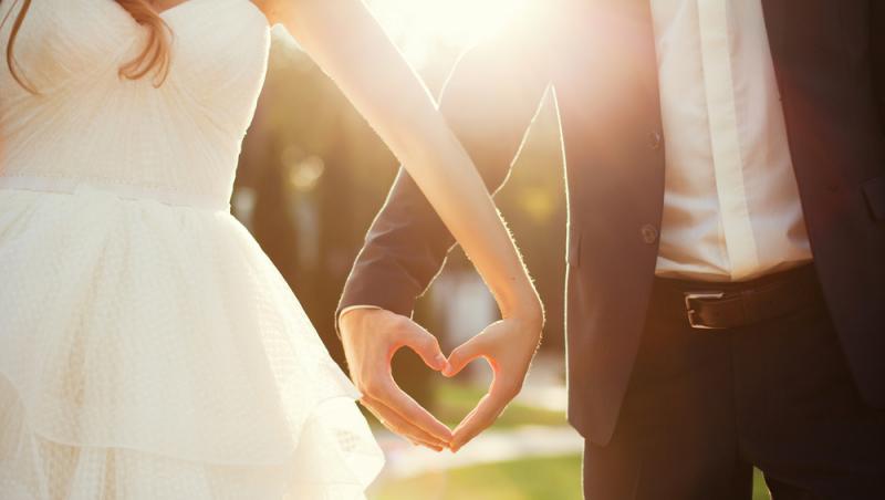 O mireasă a primit o cerință mai puțin obișnuită de la socrii în luna de miere. Internauții au avertizat-o: „Red flag”