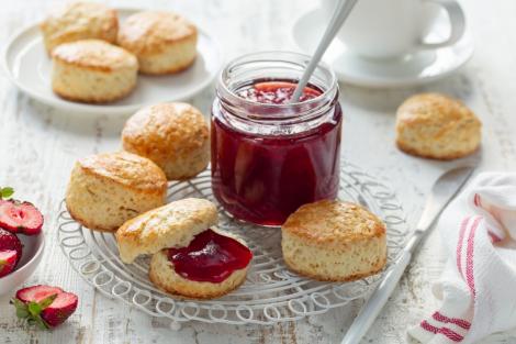 Ce sunt scones. Rețeta celui mai popular desert britanic