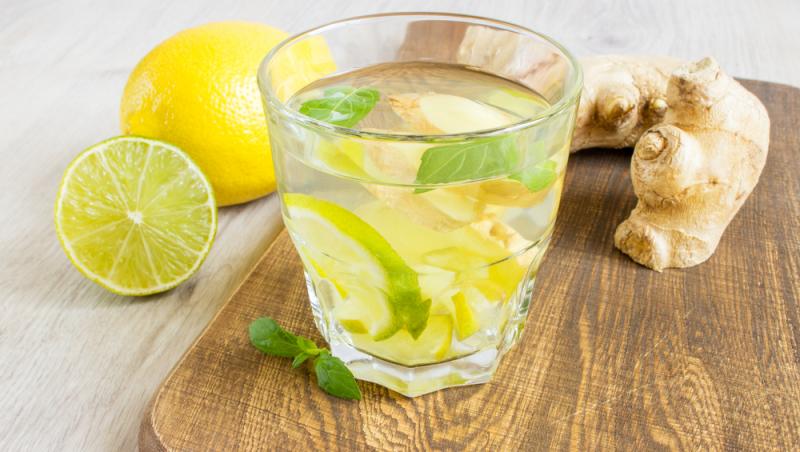 Cum să incluzi ghimbirul în dieta ta: 5 rețete de suc de ghimbir de făcut acasă
