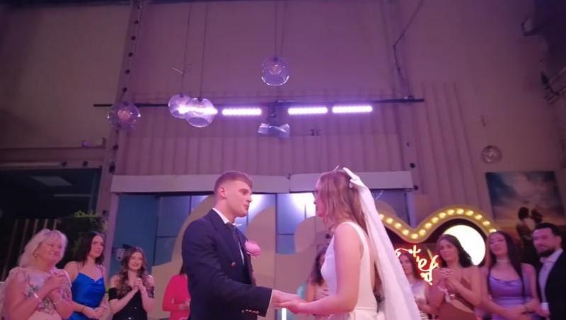 Mireasa sezon 11. Imagini de la nunta lui Liviu cu Edera. Mirele și mireasa au strălucit alături de nașii Mihaela și Ștefan