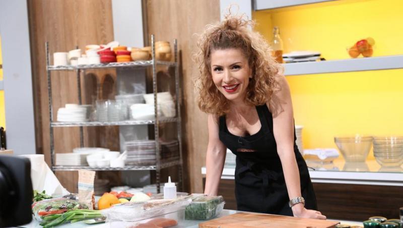 Cum arată Carmen Brumă în costum de baie, la 48 de ani. Ce imagini a publicat din vacanța în Tenerife